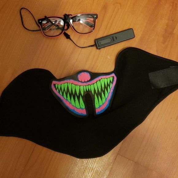 FLASH PUPS - LED glasses‎ - Picture 2 of 9